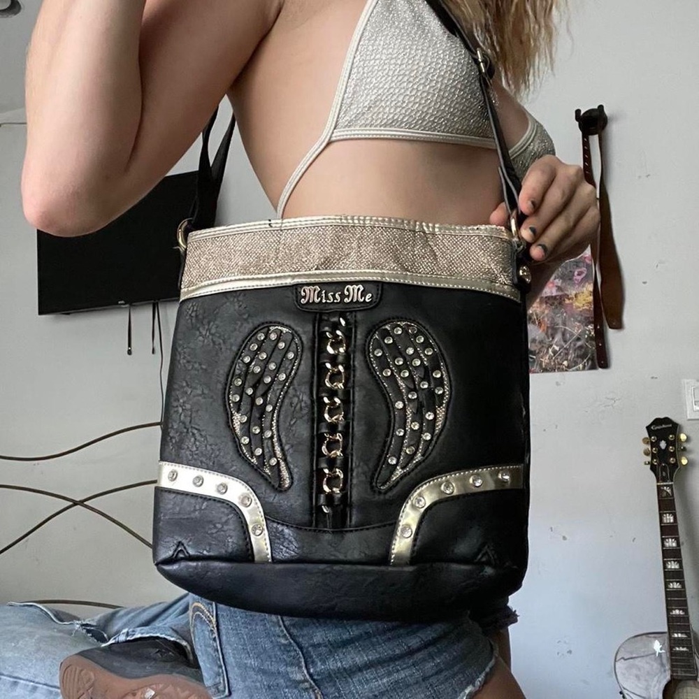 Miss me purse